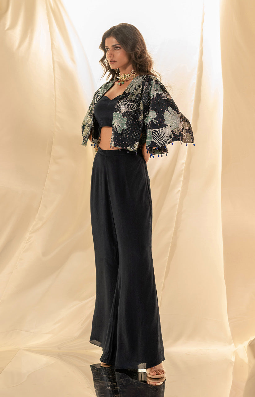 Sneha Advani in Komal