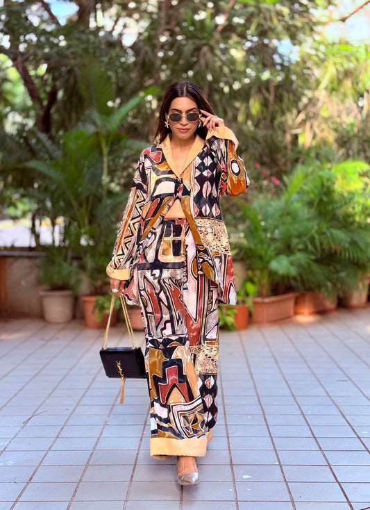 Kanika khatri in Muva