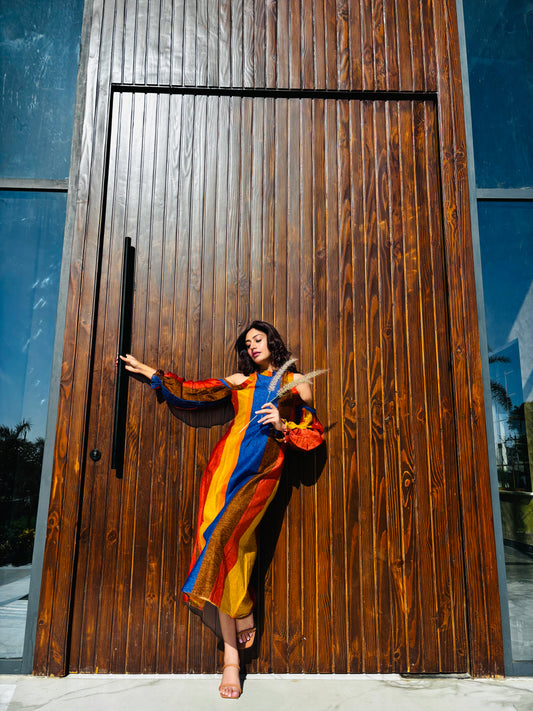 Surbhi Chandana in Nguo