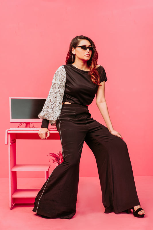 One Side Balloon Sleeved Top