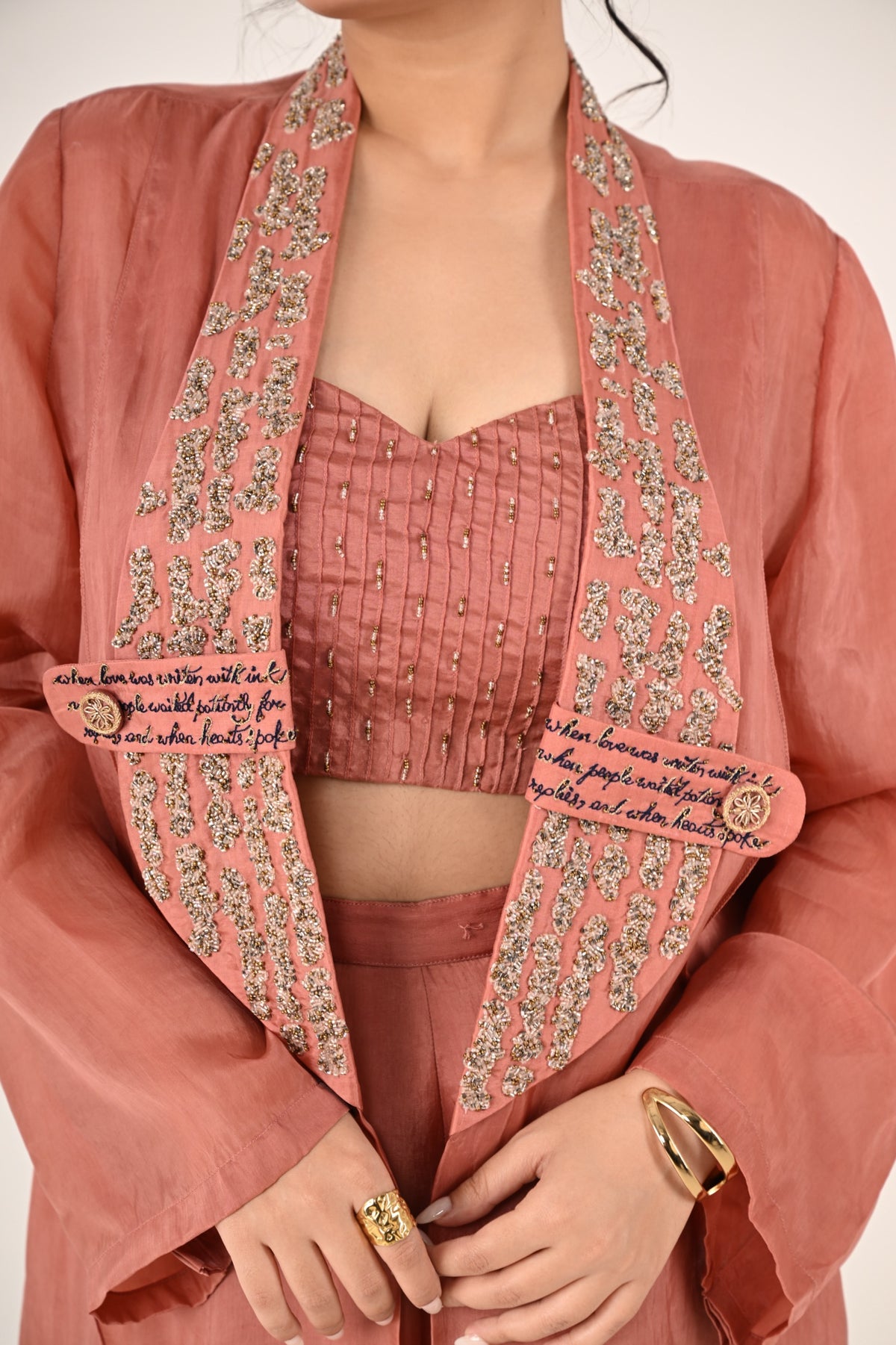 Aakhar