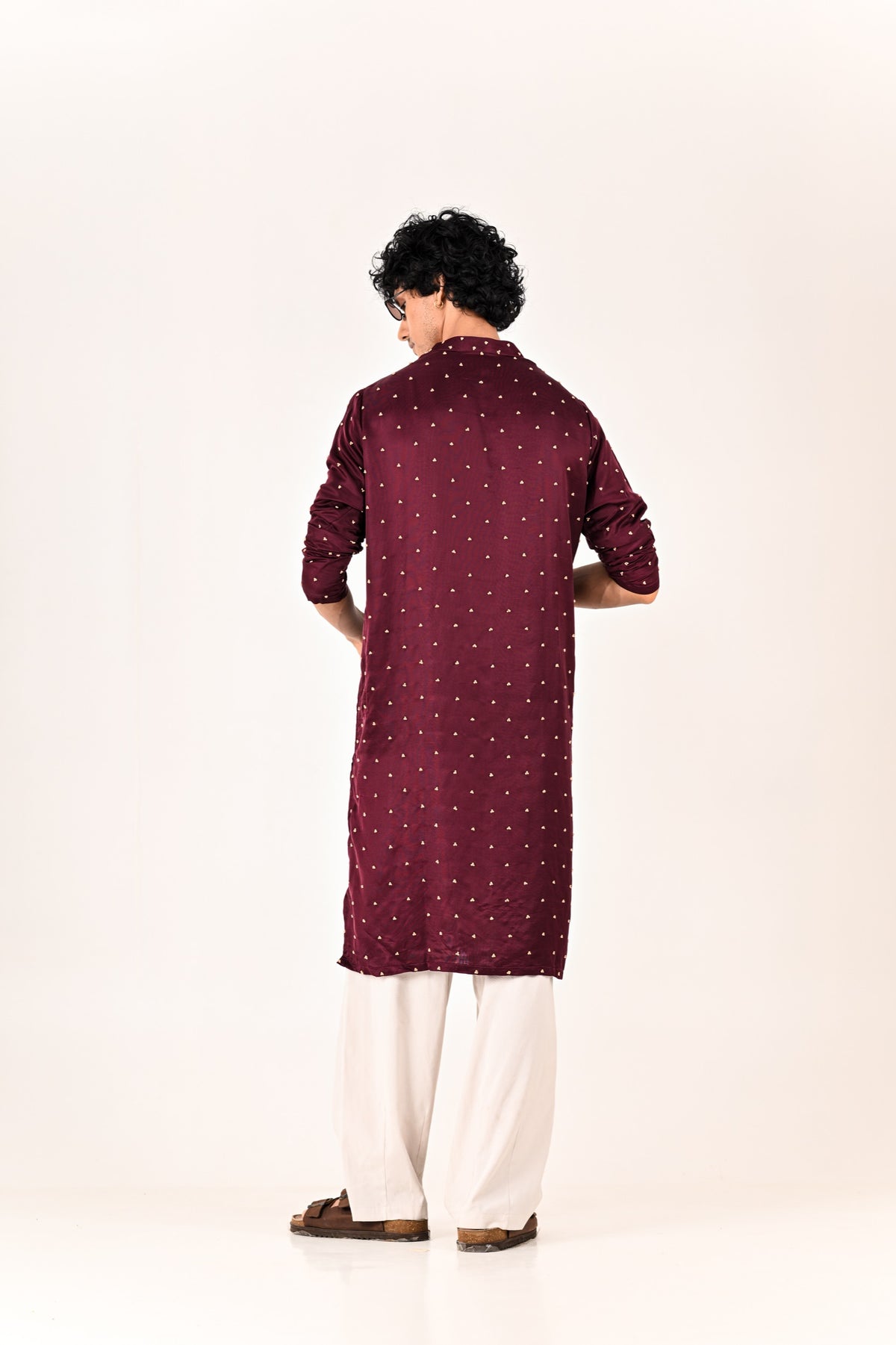 Gulnaar Kurta