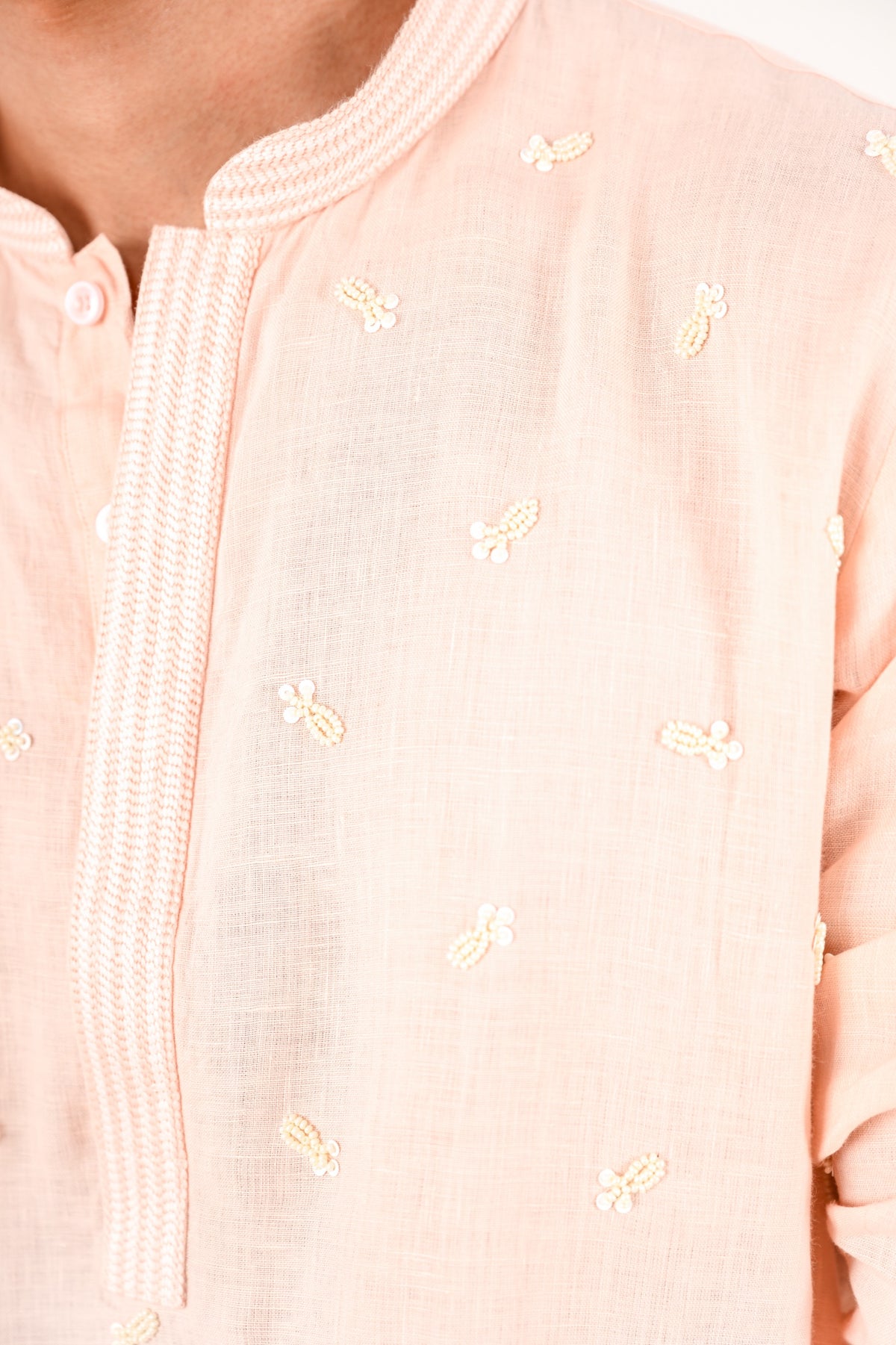 Gulabi Kurta